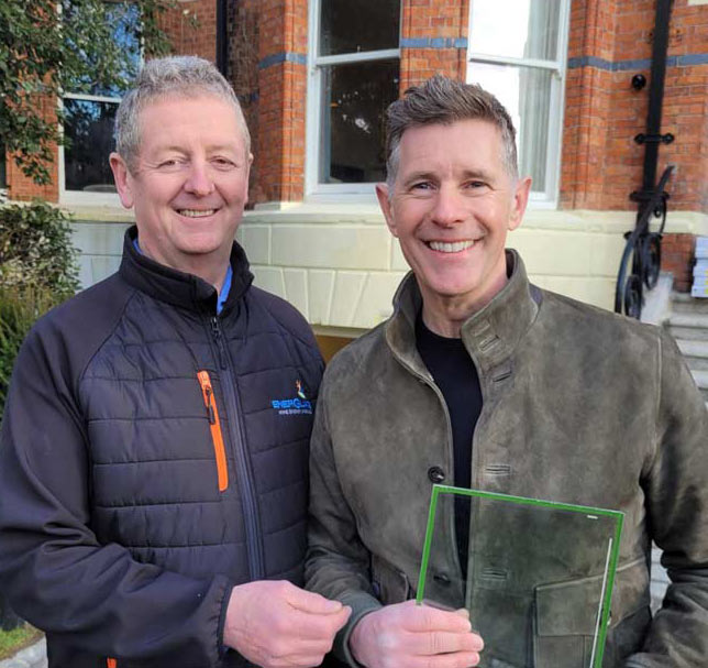 Dermot Bannon meets Dan from Energlaze